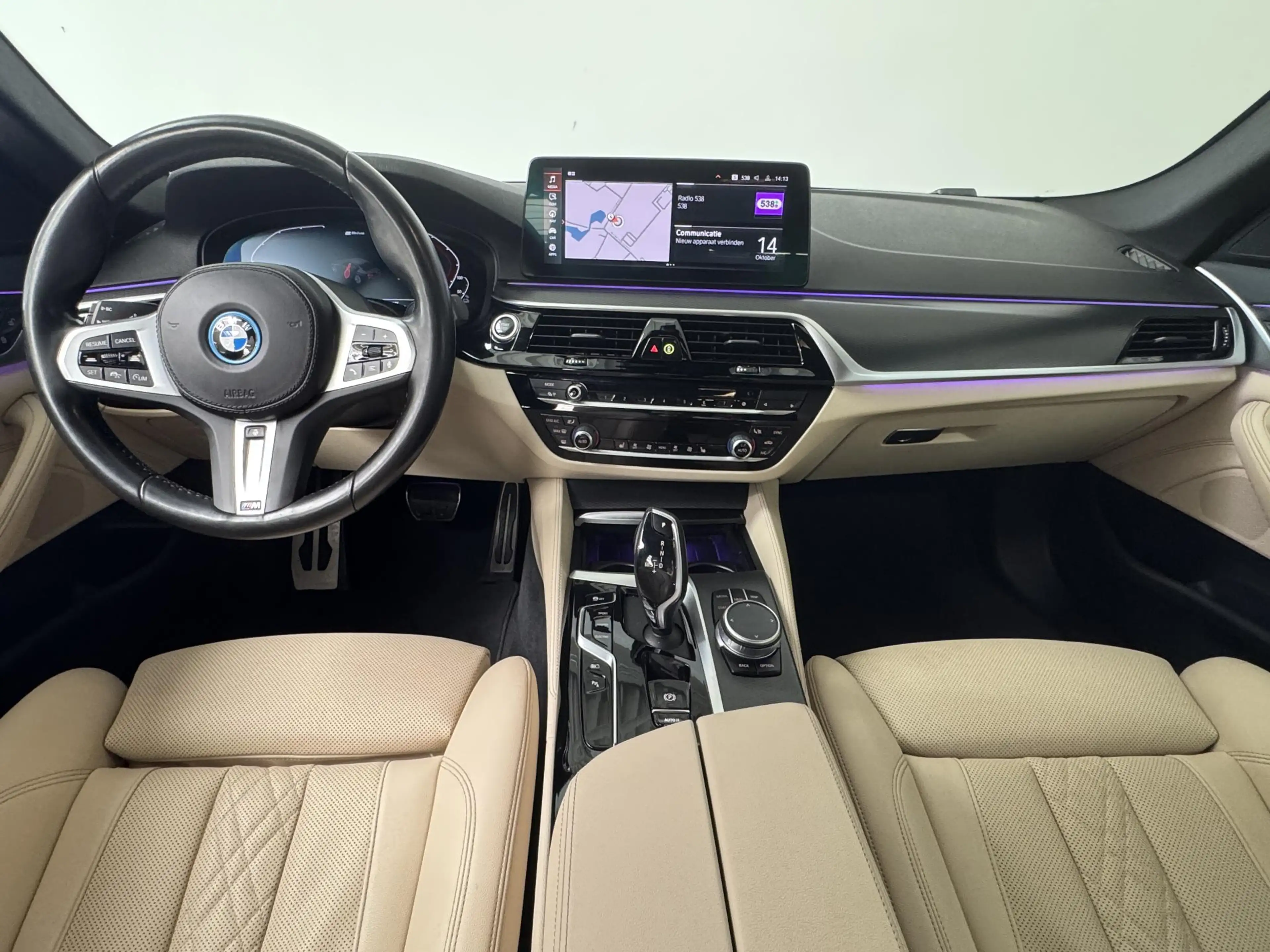 BMW 545 5-serie 545e xDrive High Executive | Navigatie | C — photo 3