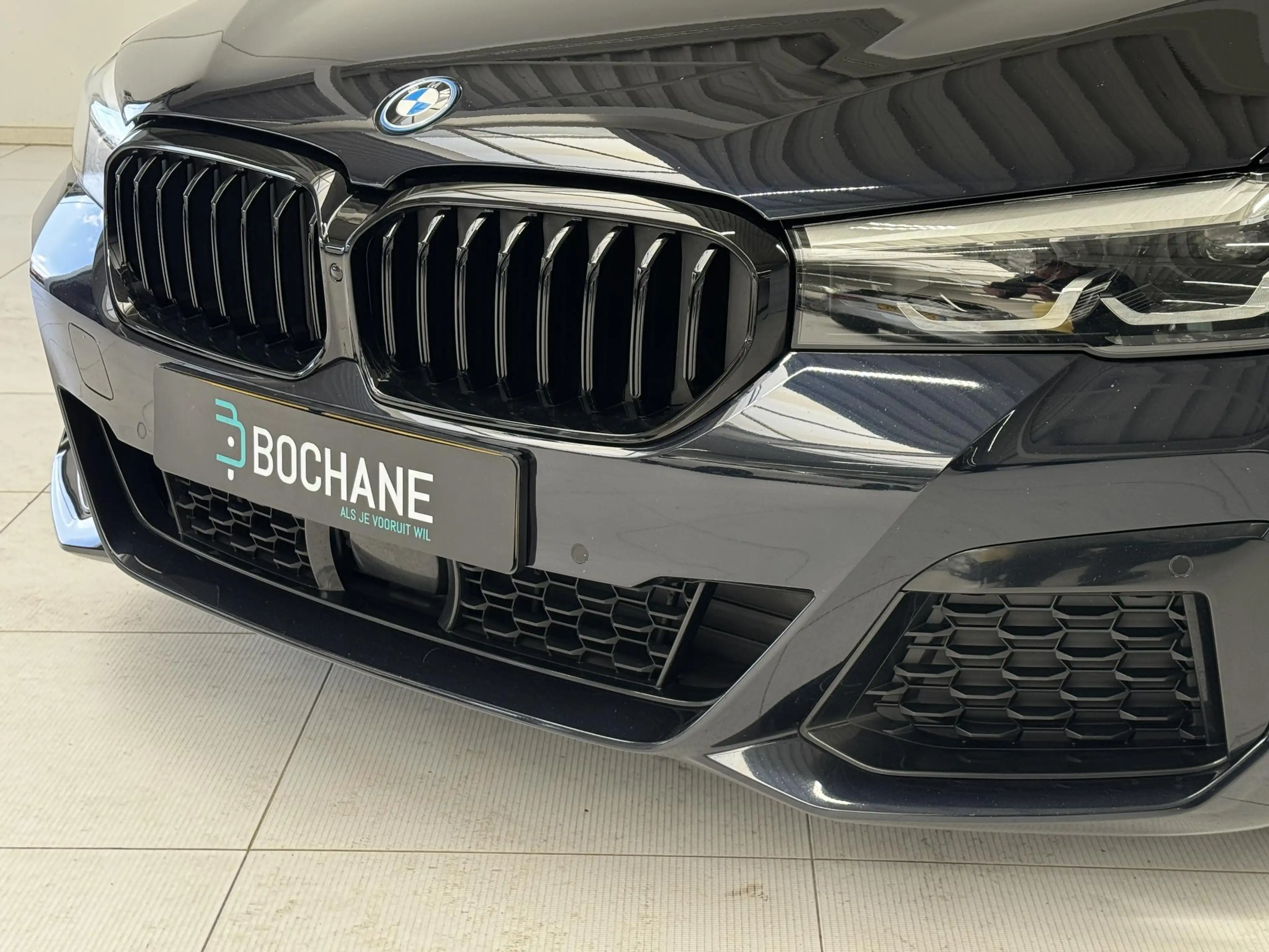 BMW 545 5-serie 545e xDrive High Executive | Navigatie | C — photo 25