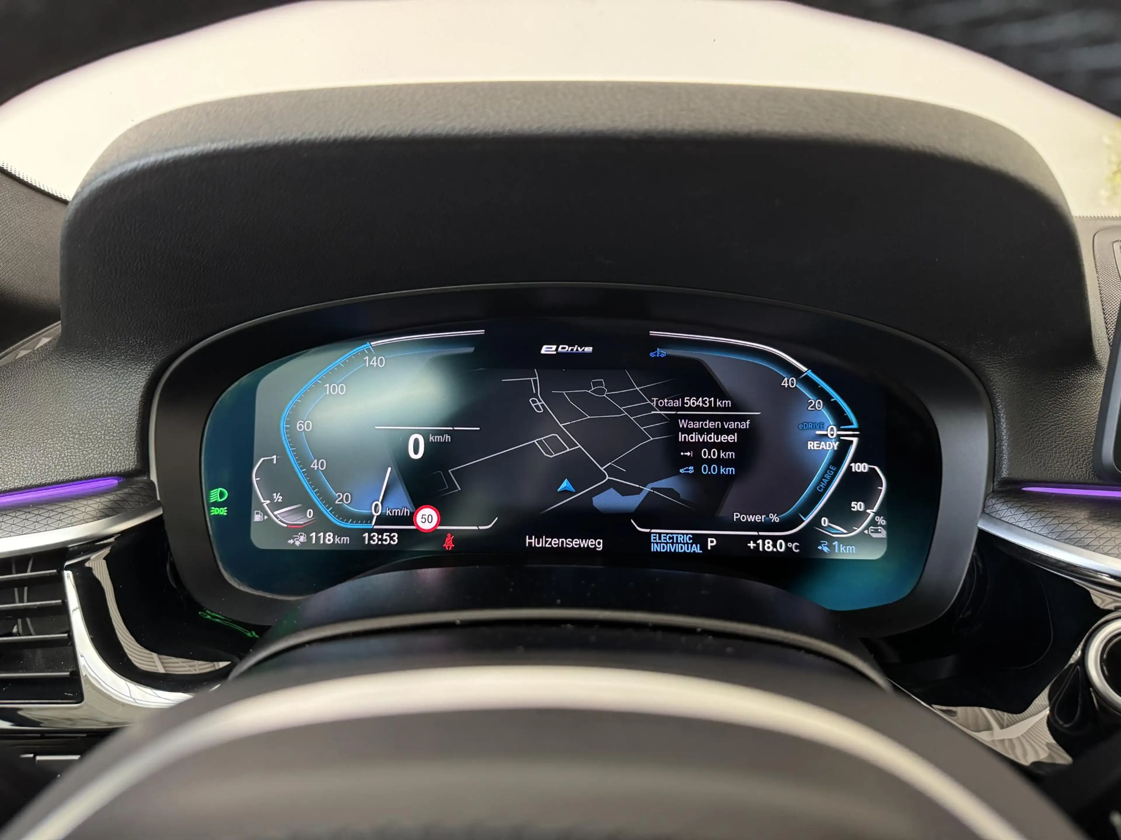 BMW 545 5-serie 545e xDrive High Executive | Navigatie | C — photo 4