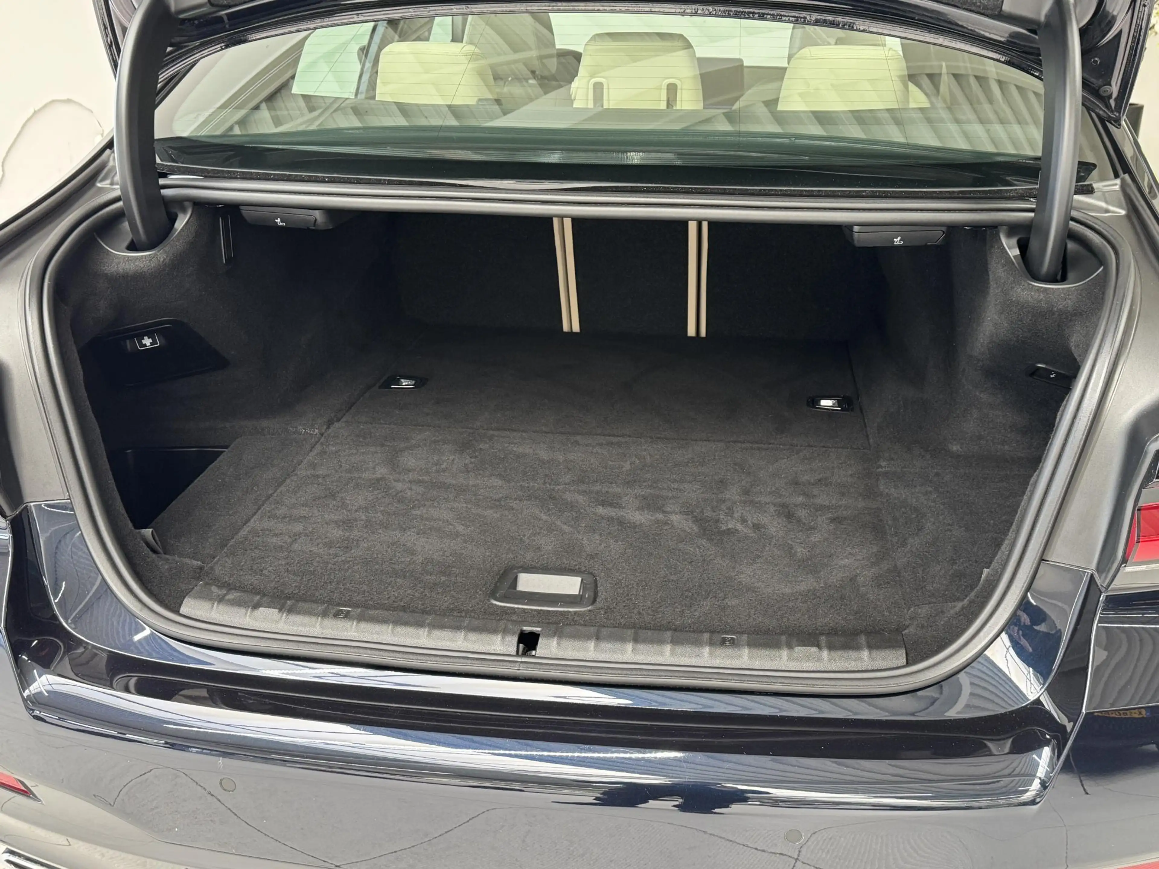 BMW 545 5-serie 545e xDrive High Executive | Navigatie | C — photo 9