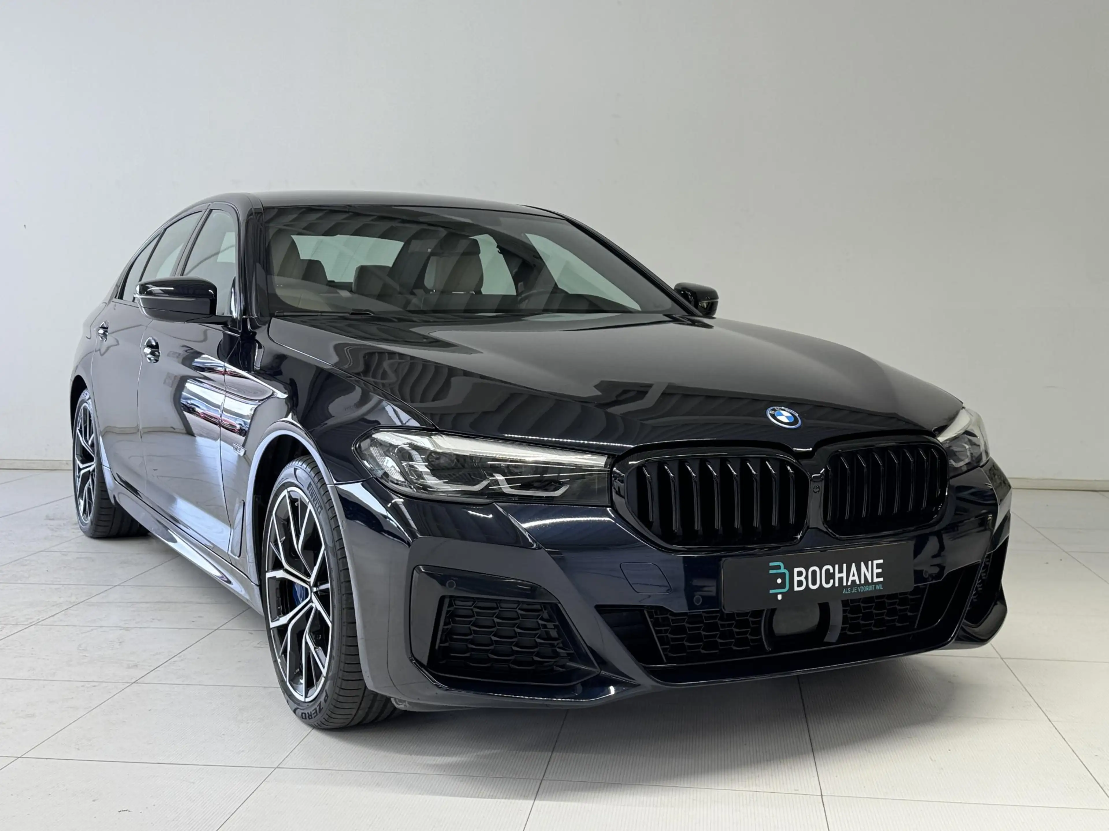 BMW 545 5-serie 545e xDrive High Executive | Navigatie | C — photo 5