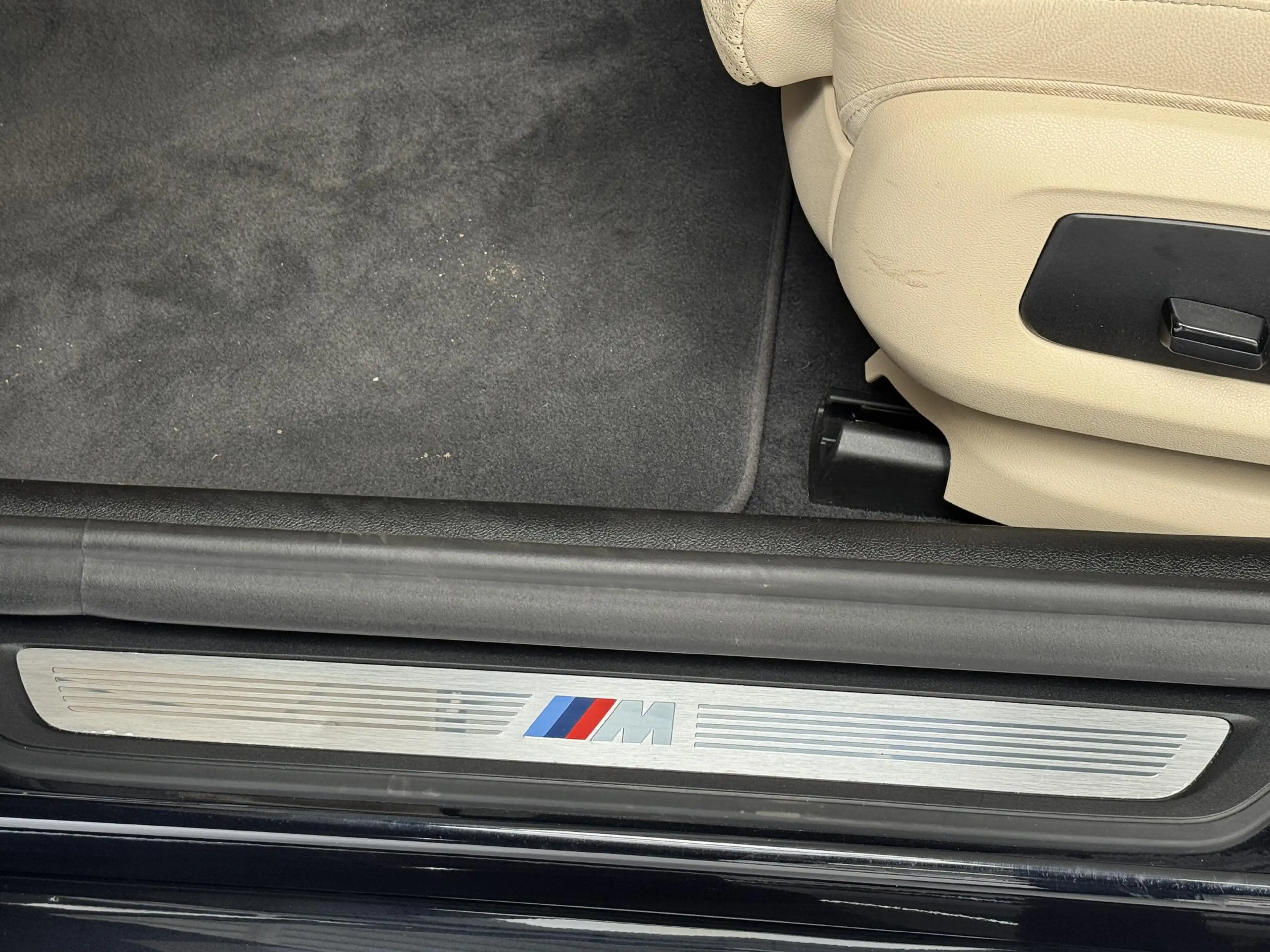BMW 545 5-serie 545e xDrive High Executive | Navigatie | C — photo 35