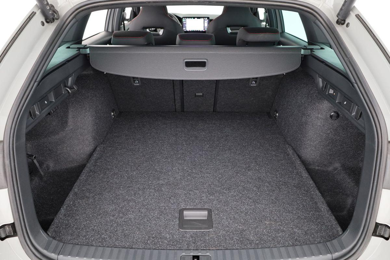 Skoda Octavia Combi RS 2.0 TSI DSG, AHK, Navi, Matrix, Canton, S — photo 13