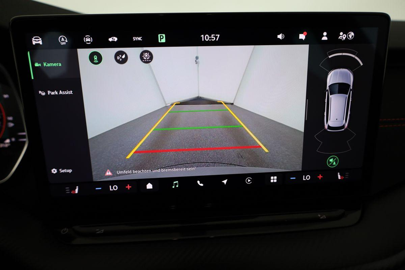 Skoda Octavia Combi RS 2.0 TSI DSG, AHK, Navi, Matrix, Canton, S — photo 9