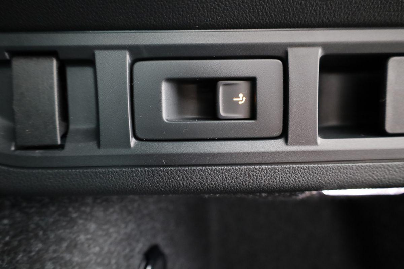 Skoda Octavia Combi RS 2.0 TSI DSG, AHK, Navi, Matrix, Canton, S — photo 14
