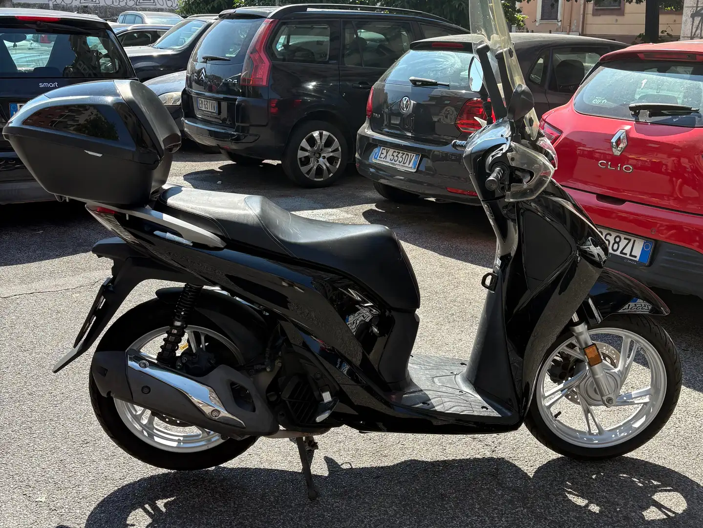 Honda SH 150i - 1