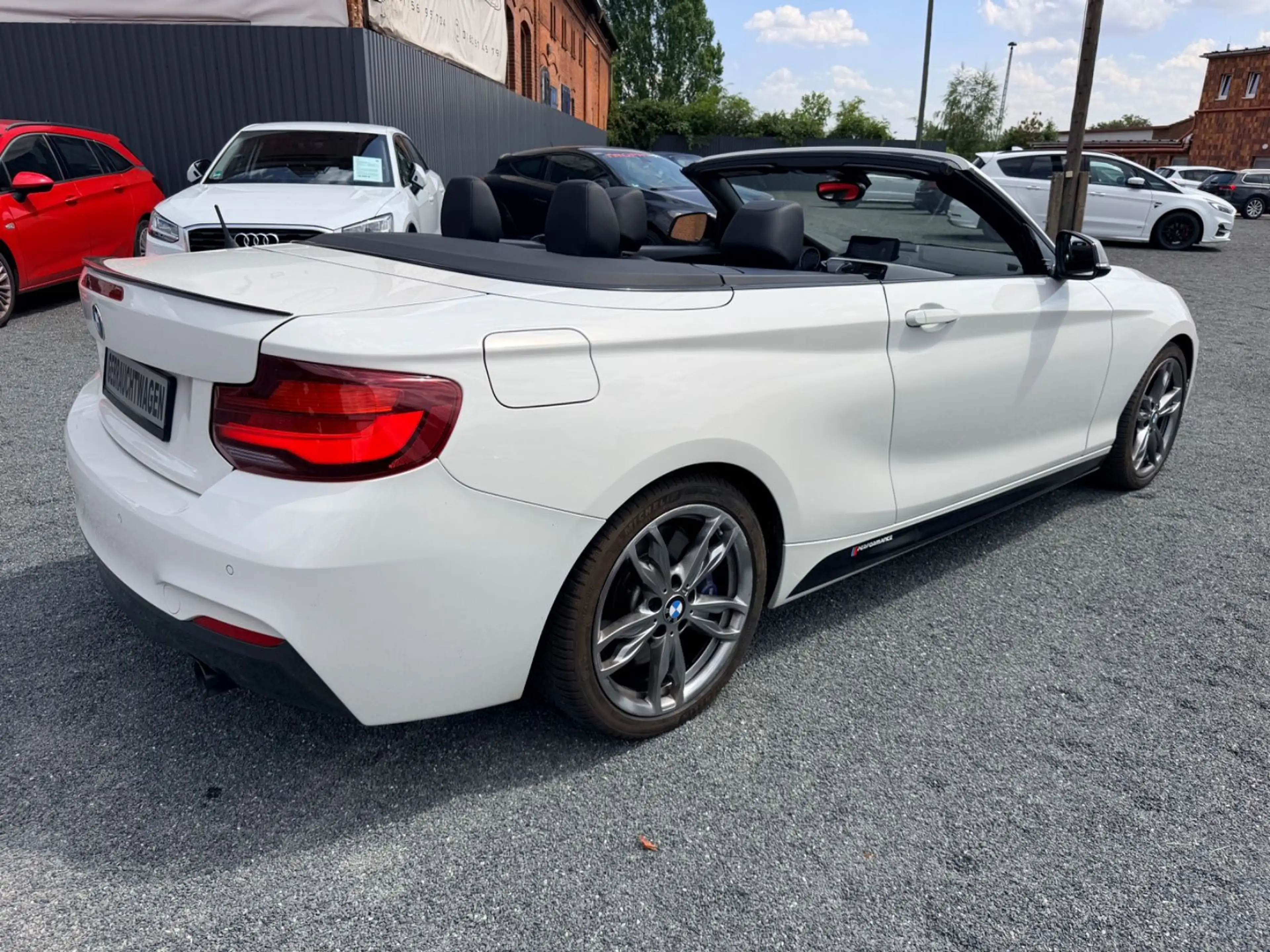 BMW 240 xDrive Steptronic Cabrio — photo 12