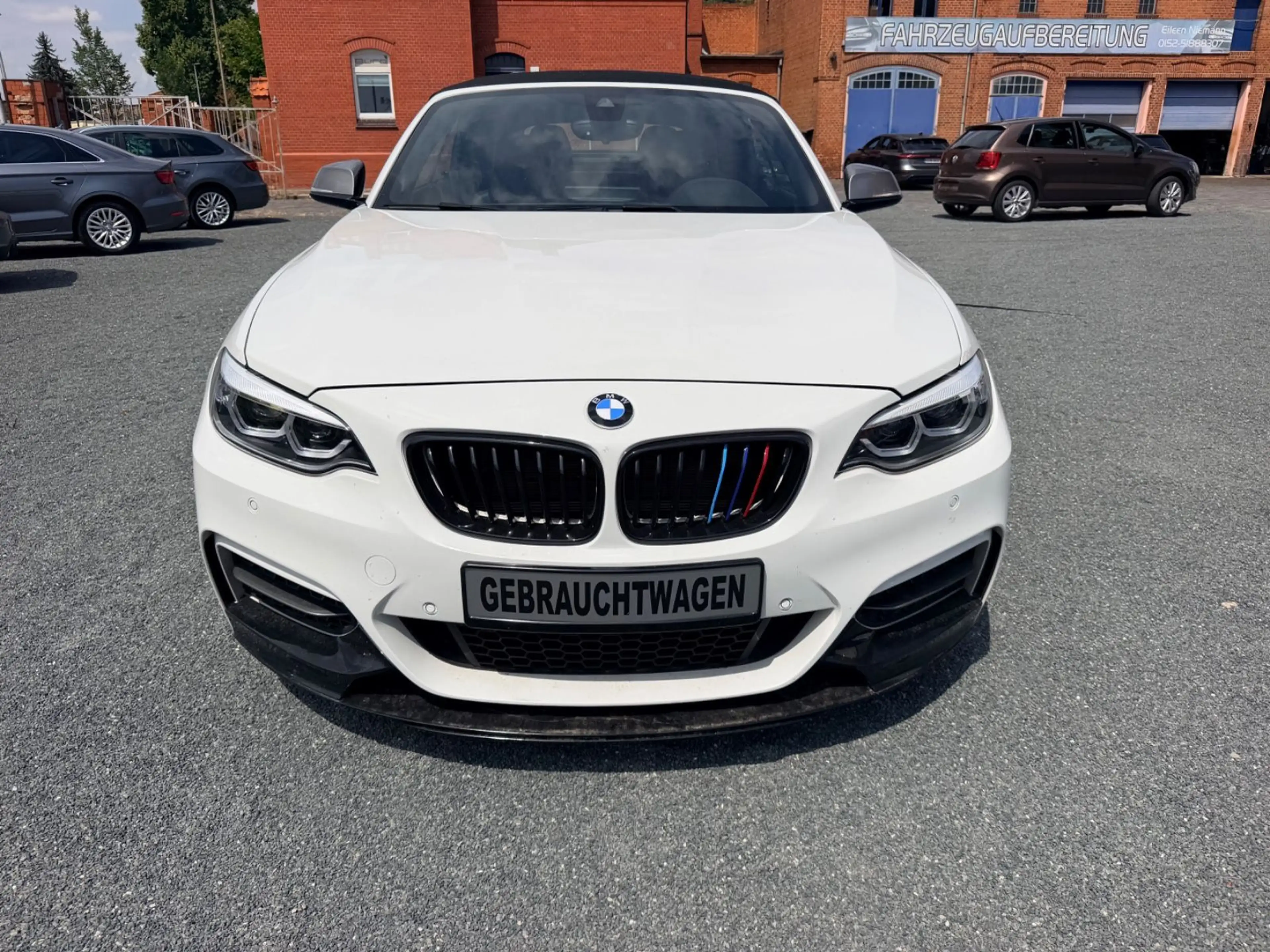BMW 240 xDrive Steptronic Cabrio — photo 9