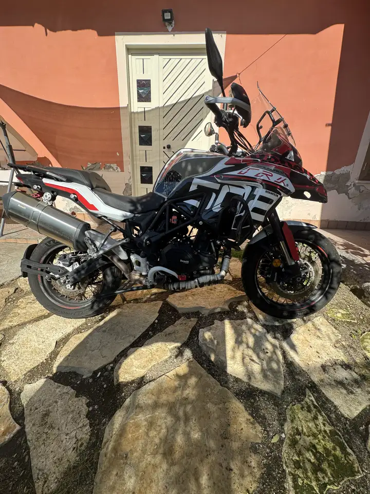 Benelli TRK 502