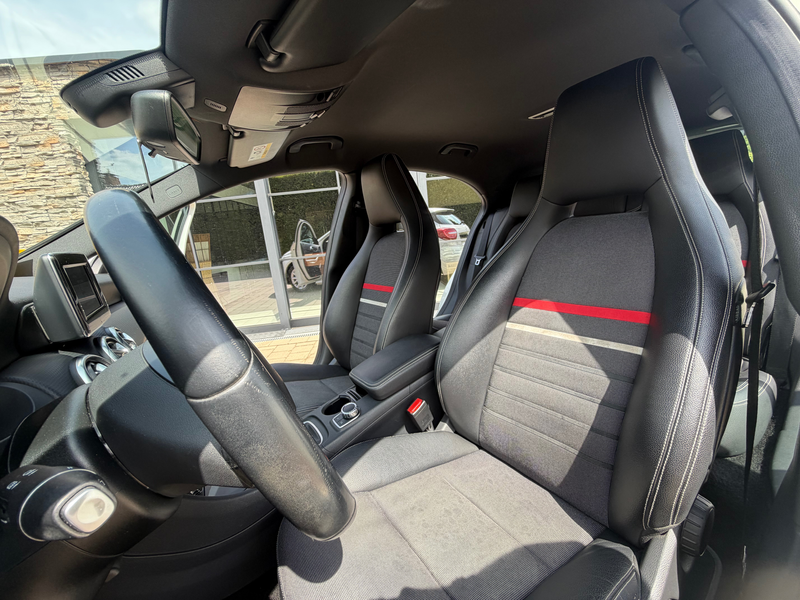 Mercedes-Benz A 180 Zetelverwarming / Airco /17” Alu velgen / Standverwarming /Xenon-Led+Led achterlichten — photo 11