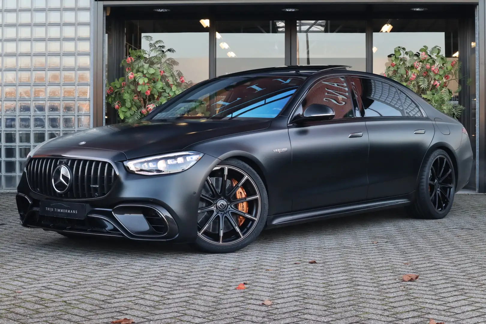 Mercedes-Benz S 63 AMG BRABUS 930 Magno Nachtzwart, Keramische remmen, Ca Zwart - 1