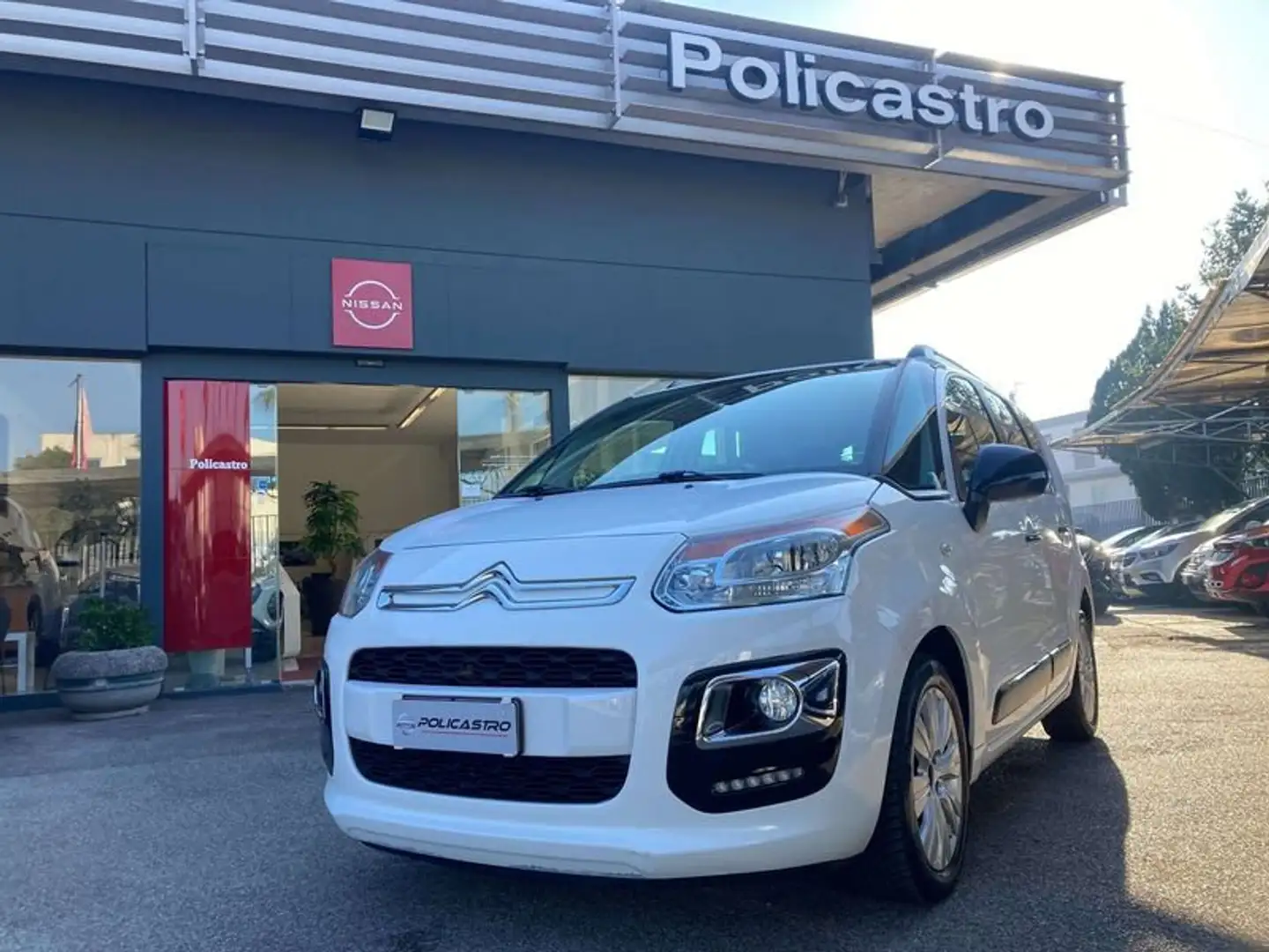 Citroen C3 Picasso 1.6 BlueHDi 100 Exclusive CRUISE CERCHI Wit - 1