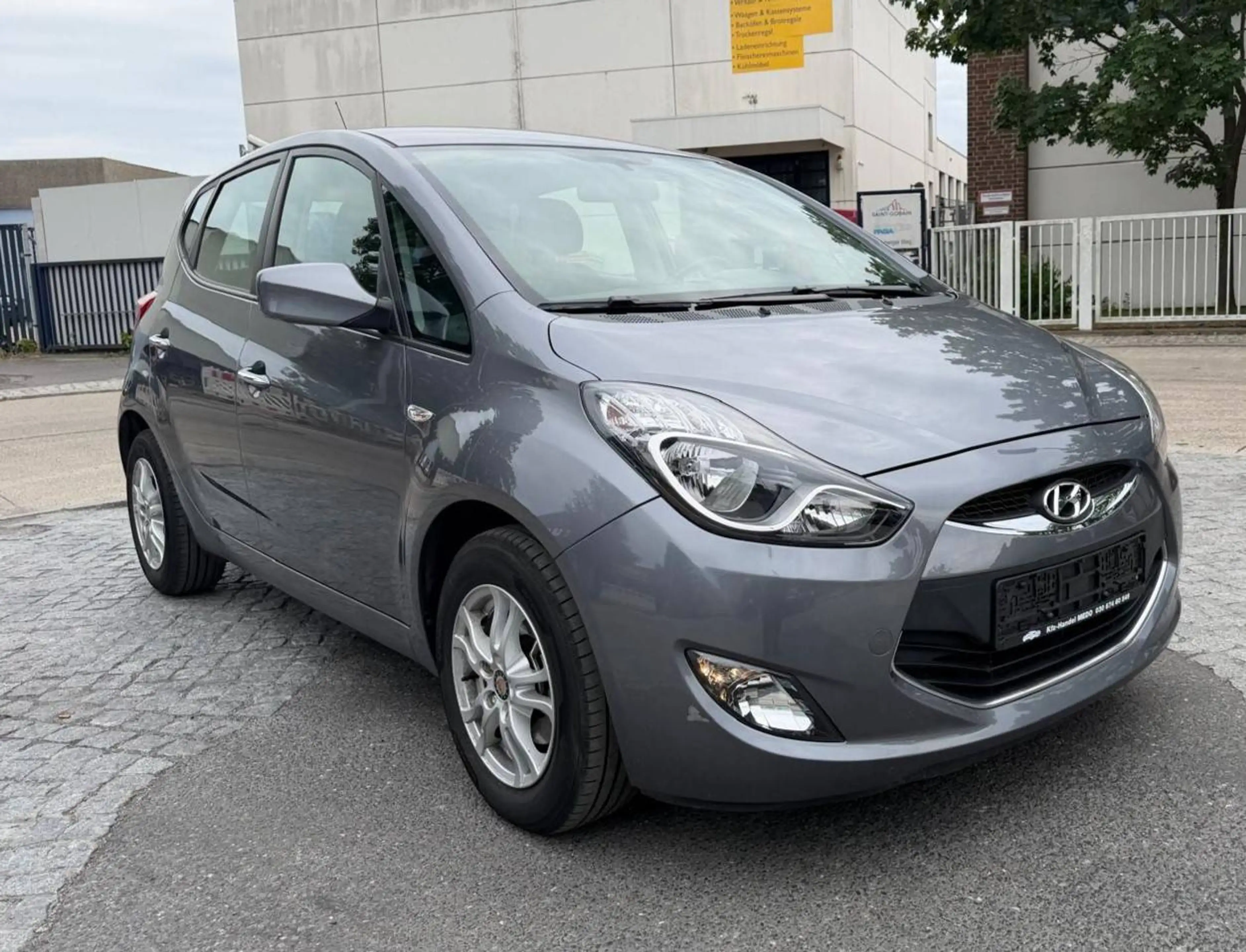 Hyundai iX20 FIFA world Cup Edition — photo 6