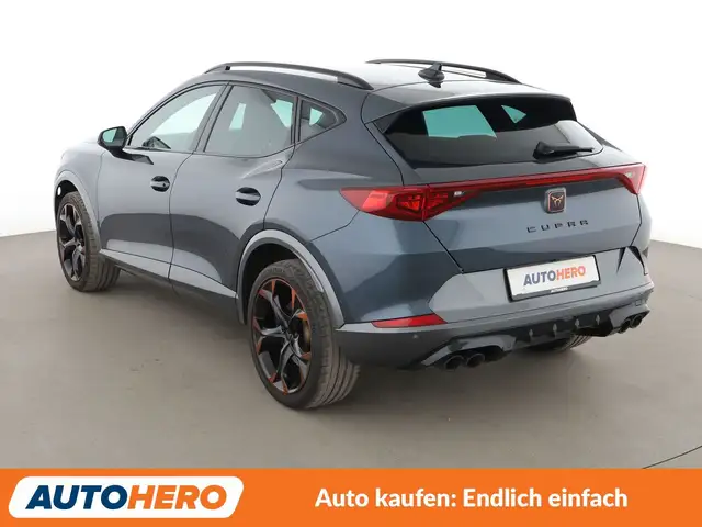 Cupra Formentor view 4
