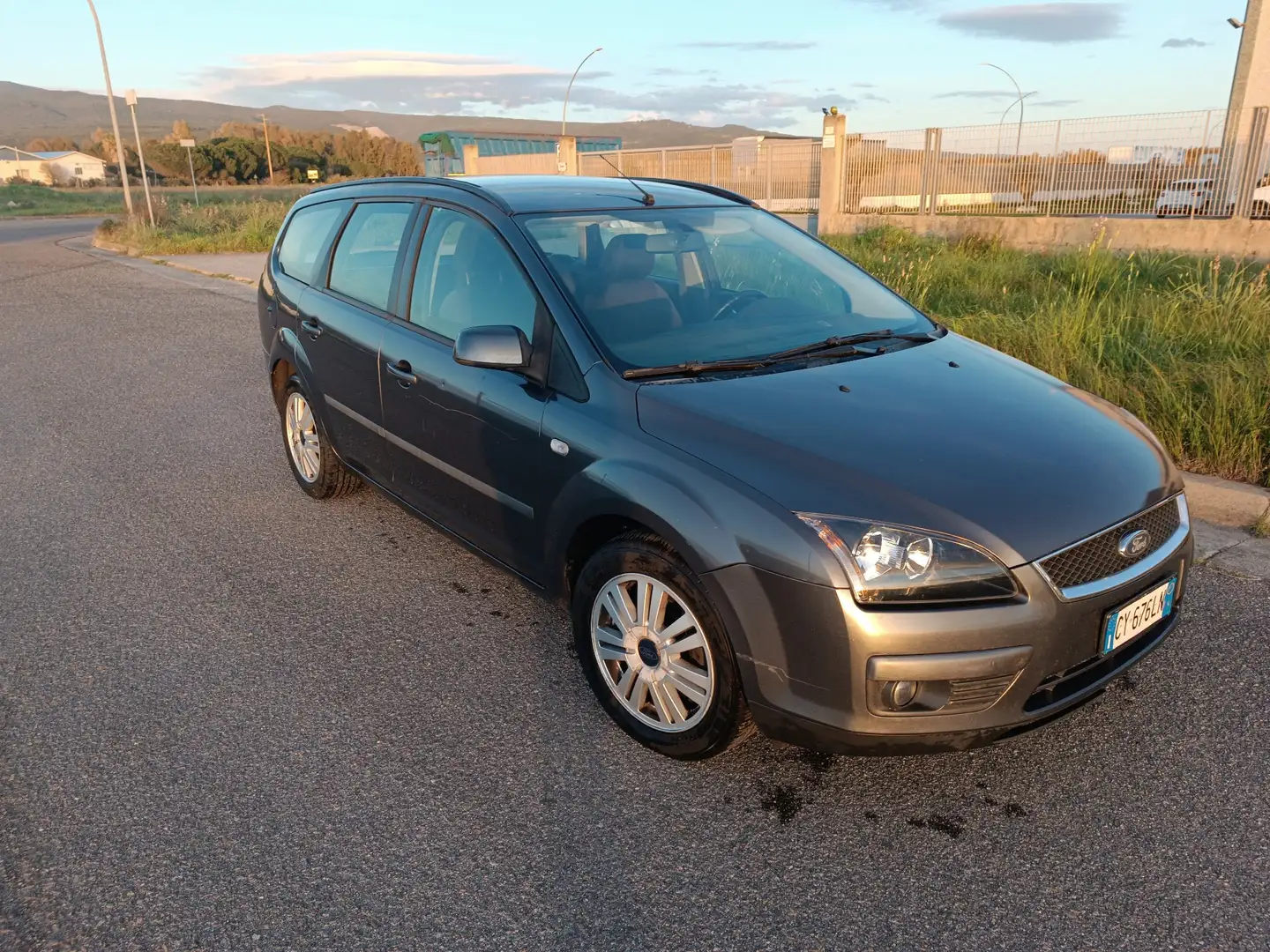 Ford Focus SW 1.8 tdci Ghia - 2