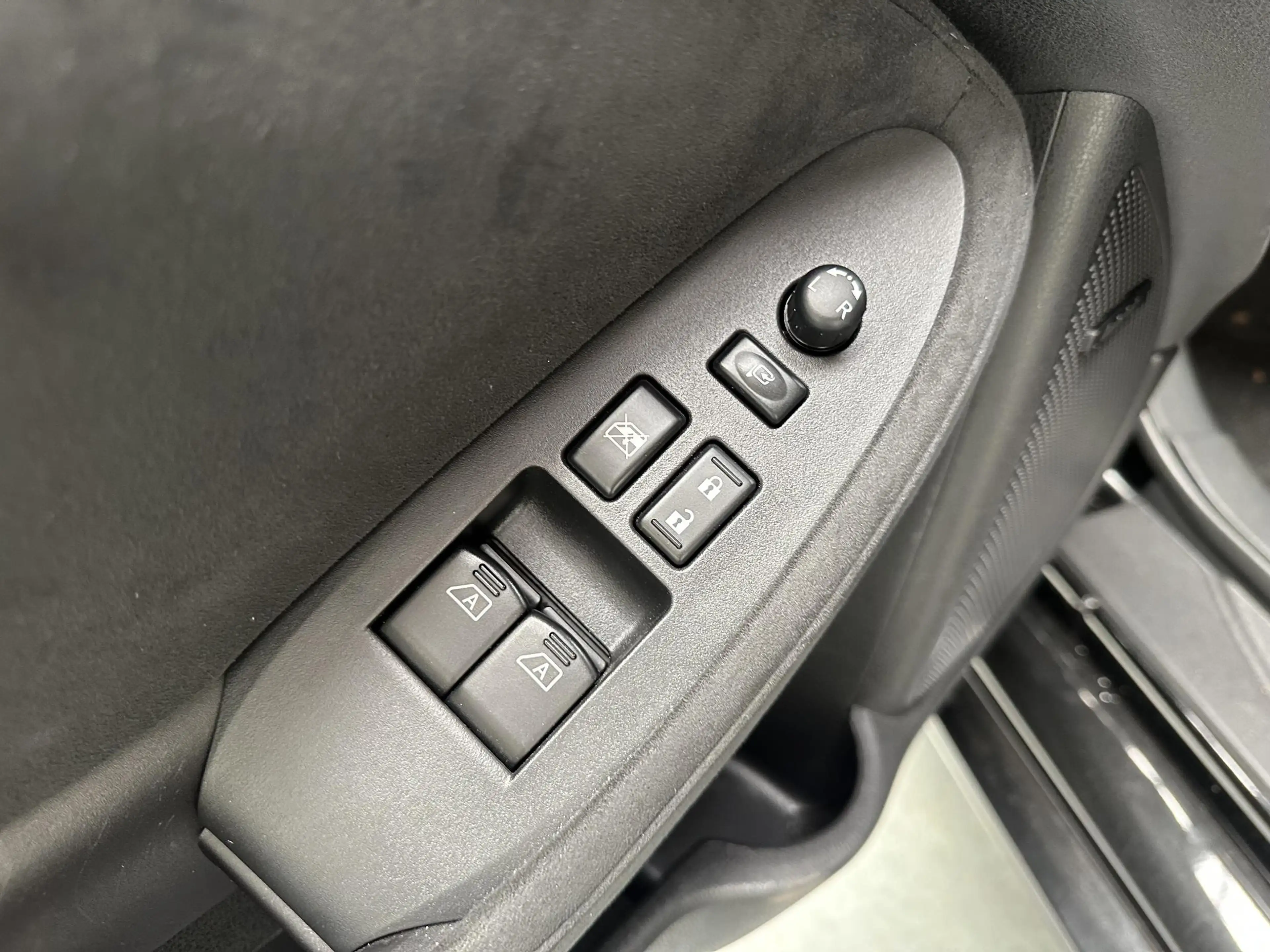 Nissan 370Z 3.7 V6 Pack Nette staat! keurige auto en Full Opti — photo 3