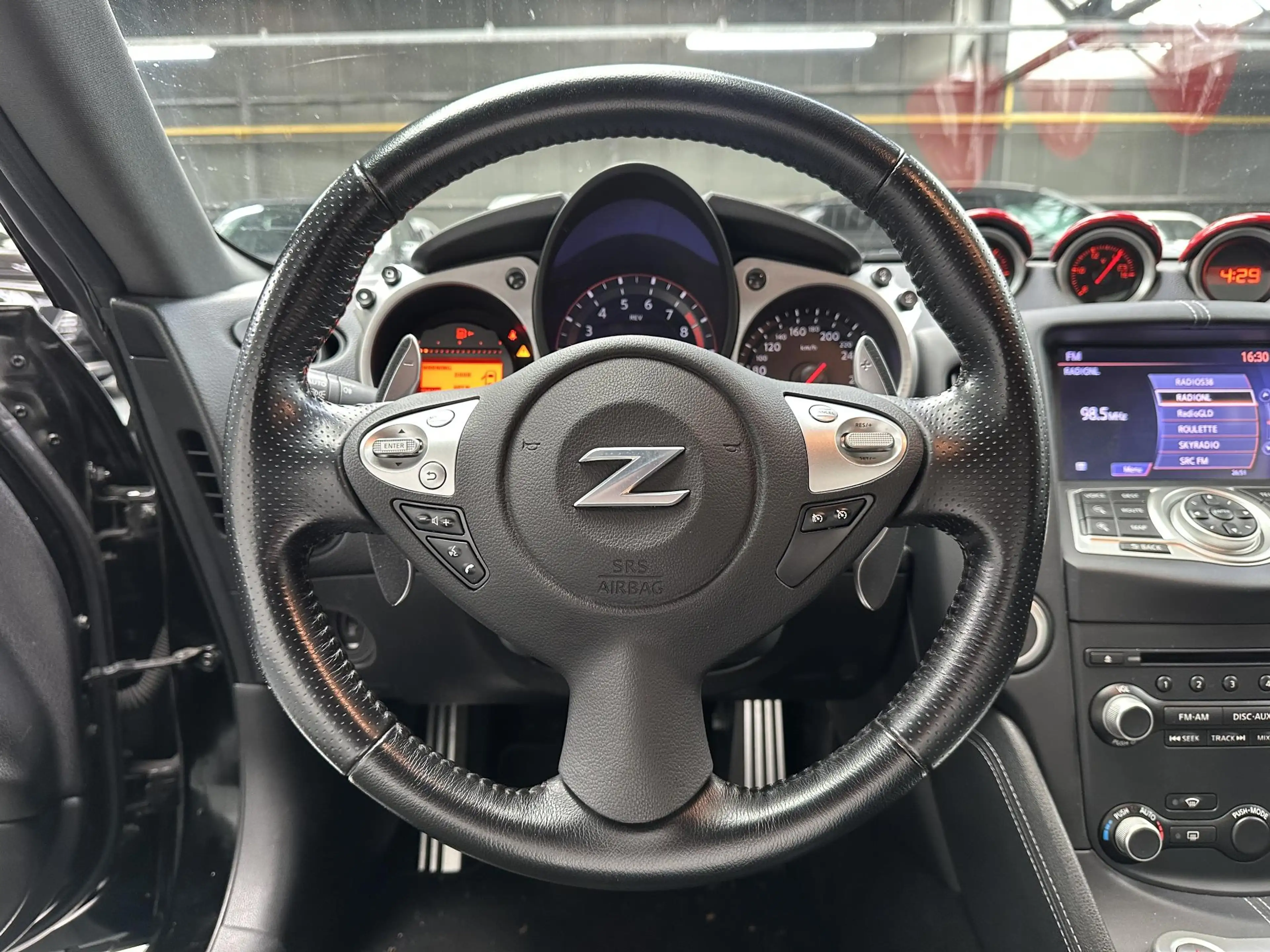 Nissan 370Z 3.7 V6 Pack Nette staat! keurige auto en Full Opti — photo 11