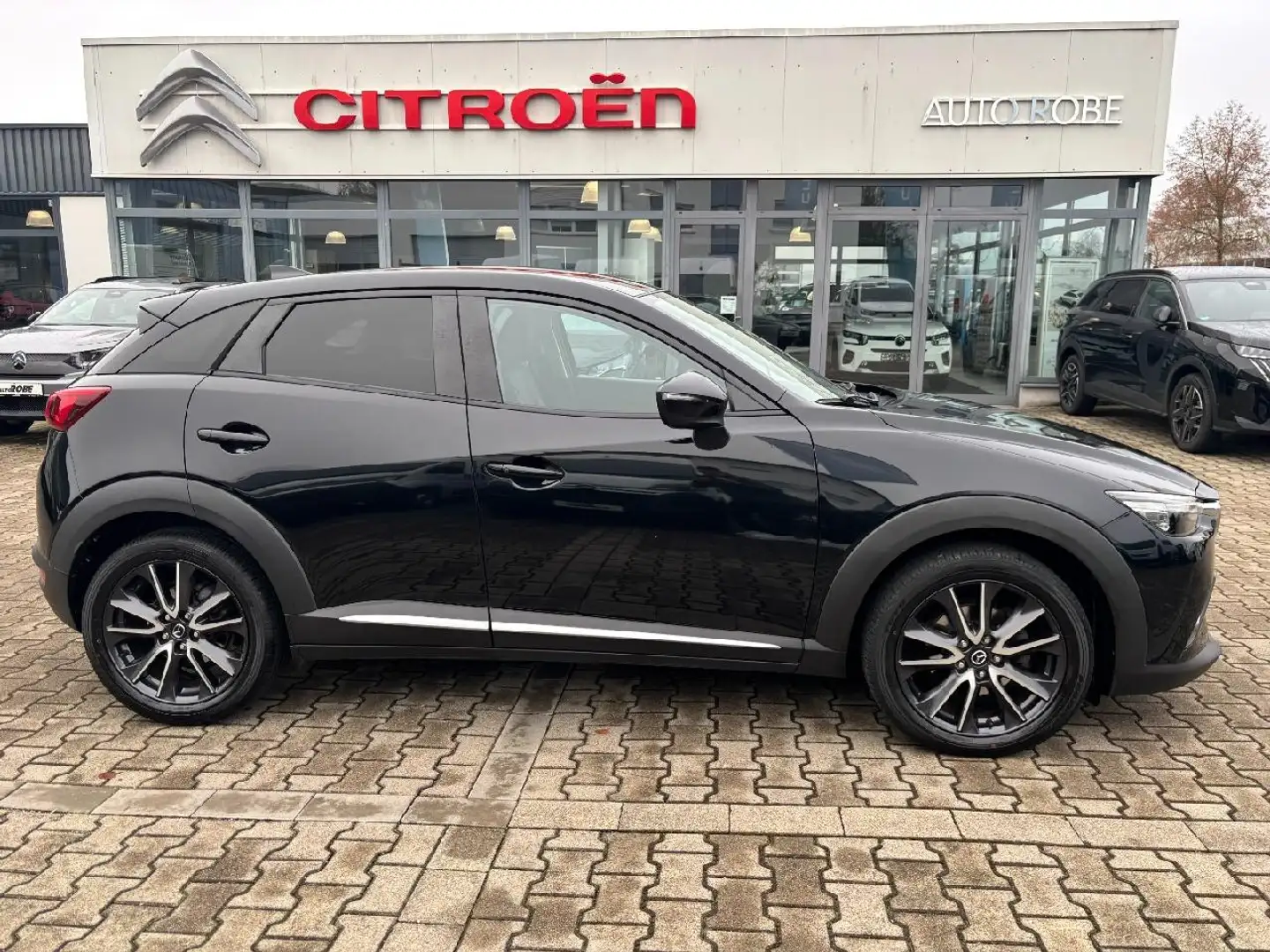 Mazda CX-3 Sports-Line AWD Schwarz - 2