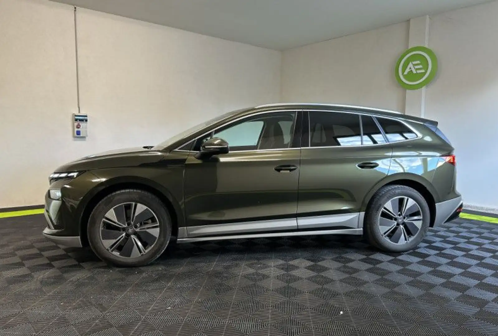 Skoda Enyaq 286ch 85x Plus %2B Vert - 2