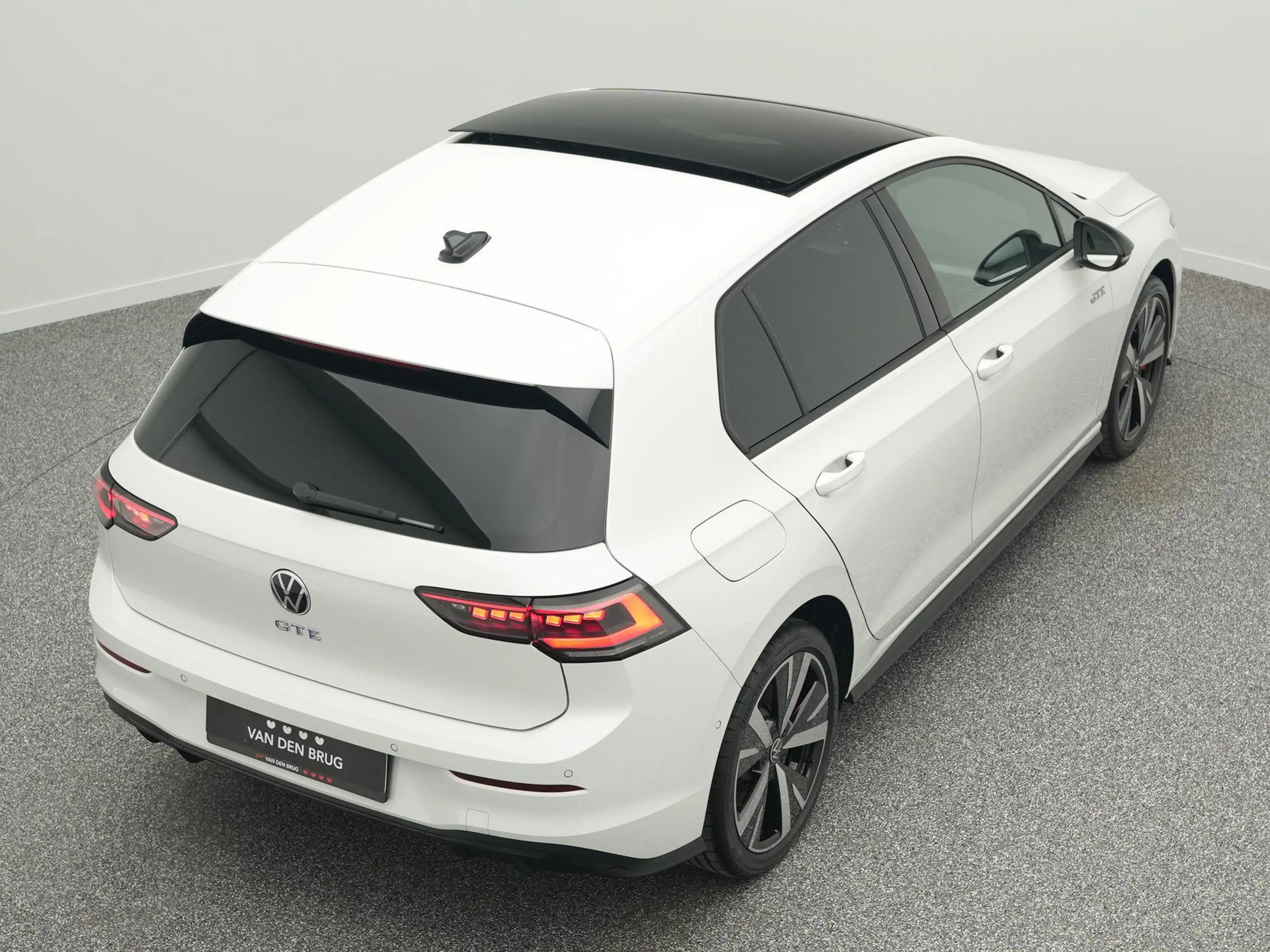 Volkswagen Golf GTE 1.5 eHybrid 272PK | Led Matrix IQ | DCC | Stuur & — photo 14