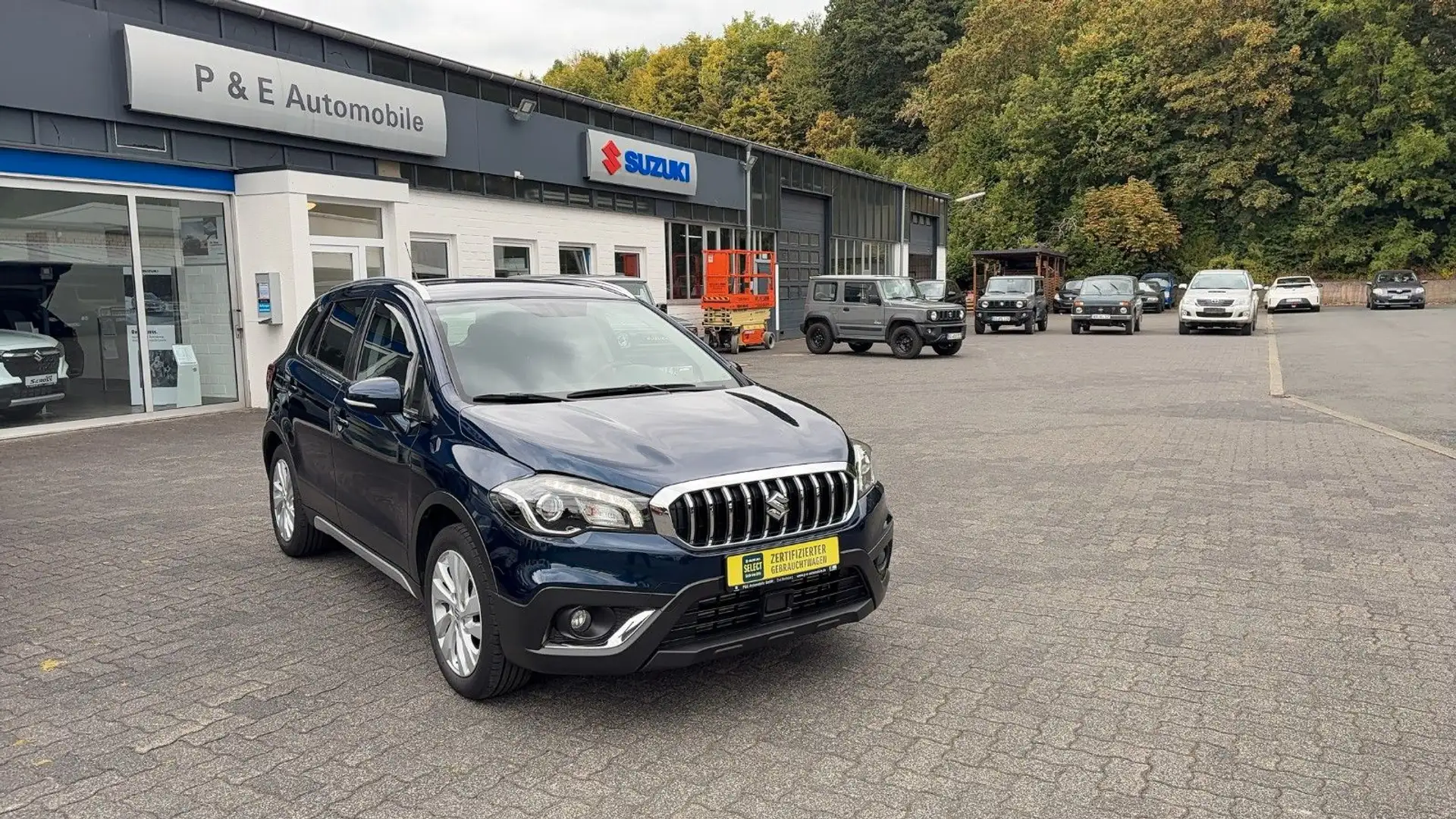 Suzuki SX4 S-Cross 1,4 Hybrid Comfort 4x4 *Garantie*AHK Bleu - 1