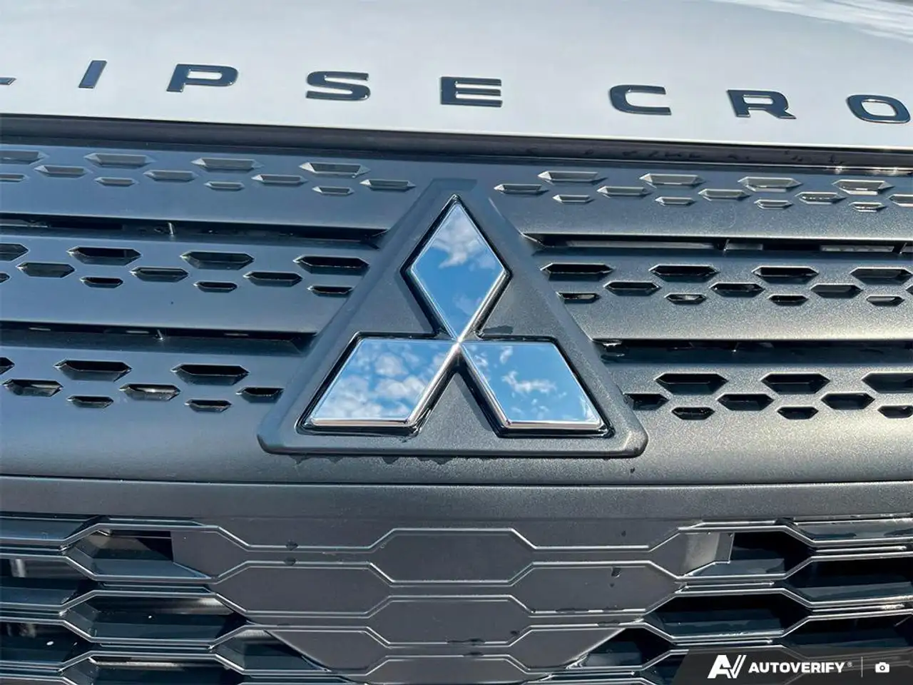 Mitsubishi Eclipse Cross снимка Mitsubishi Eclipse Cross