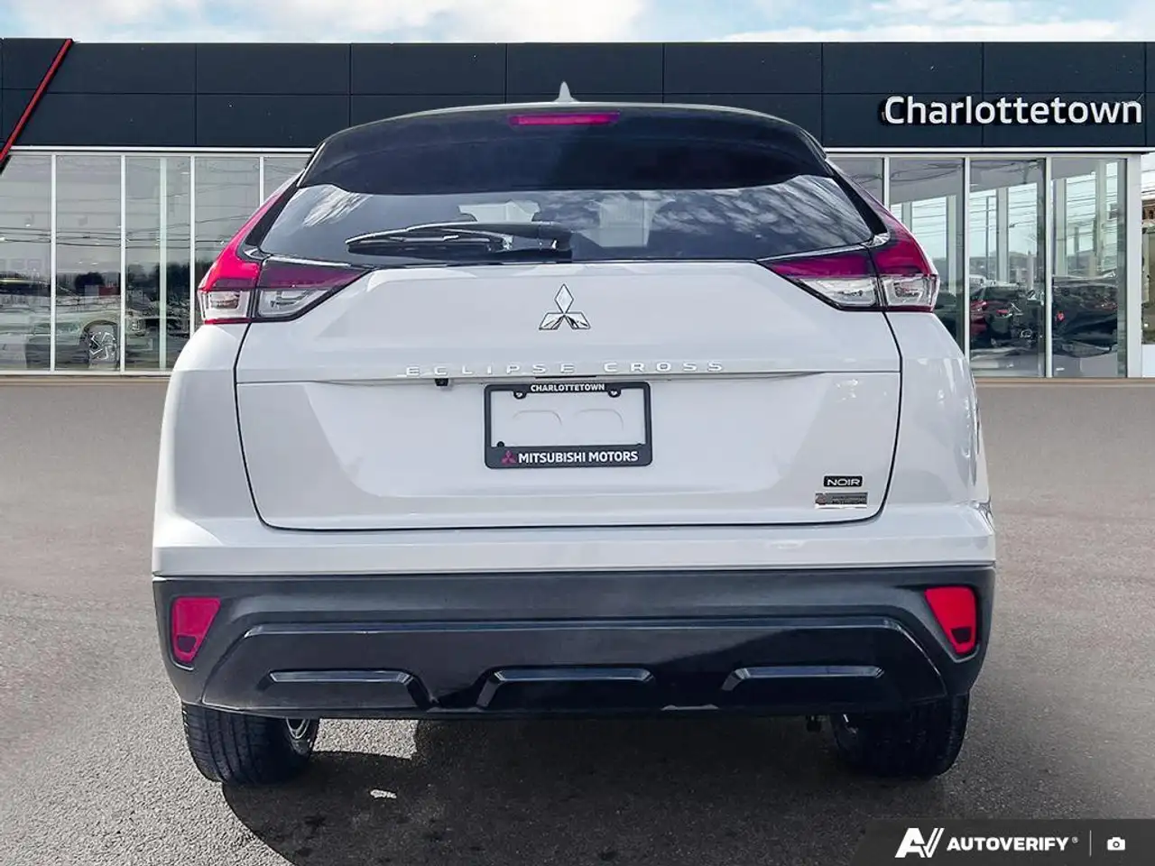 Mitsubishi Eclipse Cross снимка Mitsubishi Eclipse Cross