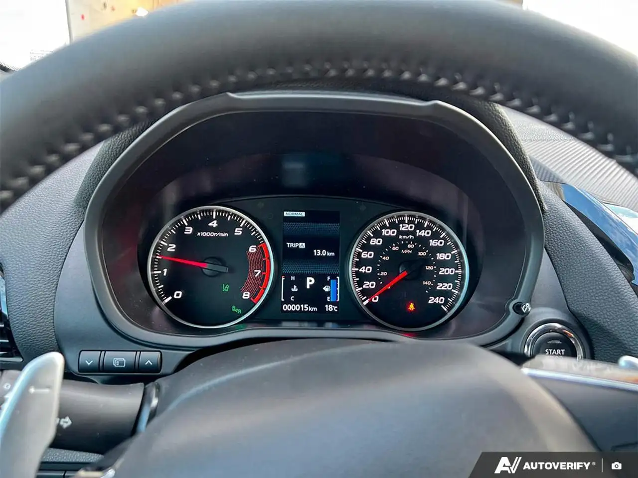 Mitsubishi Eclipse Cross снимка Mitsubishi Eclipse Cross