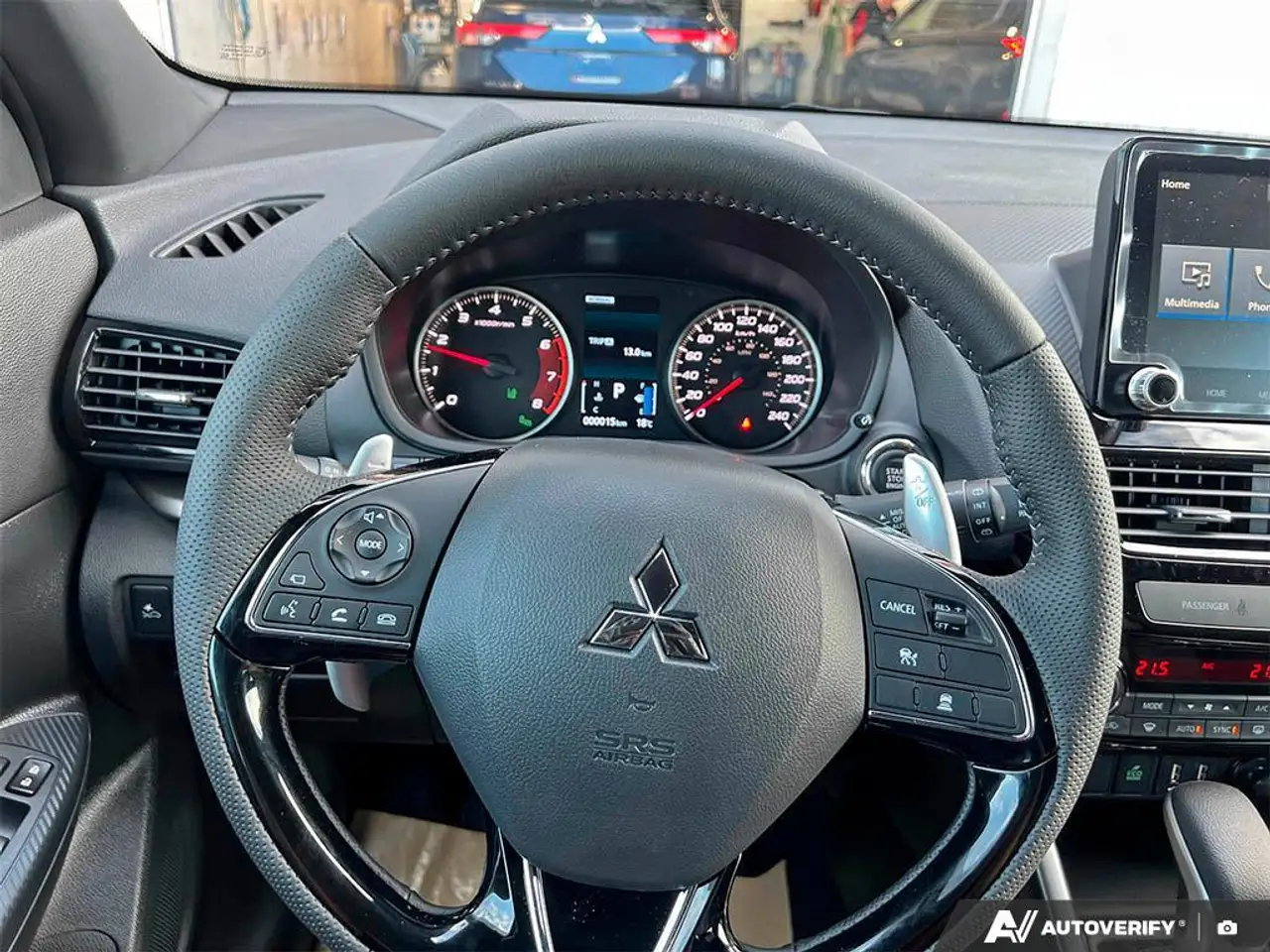 Mitsubishi Eclipse Cross снимка Mitsubishi Eclipse Cross