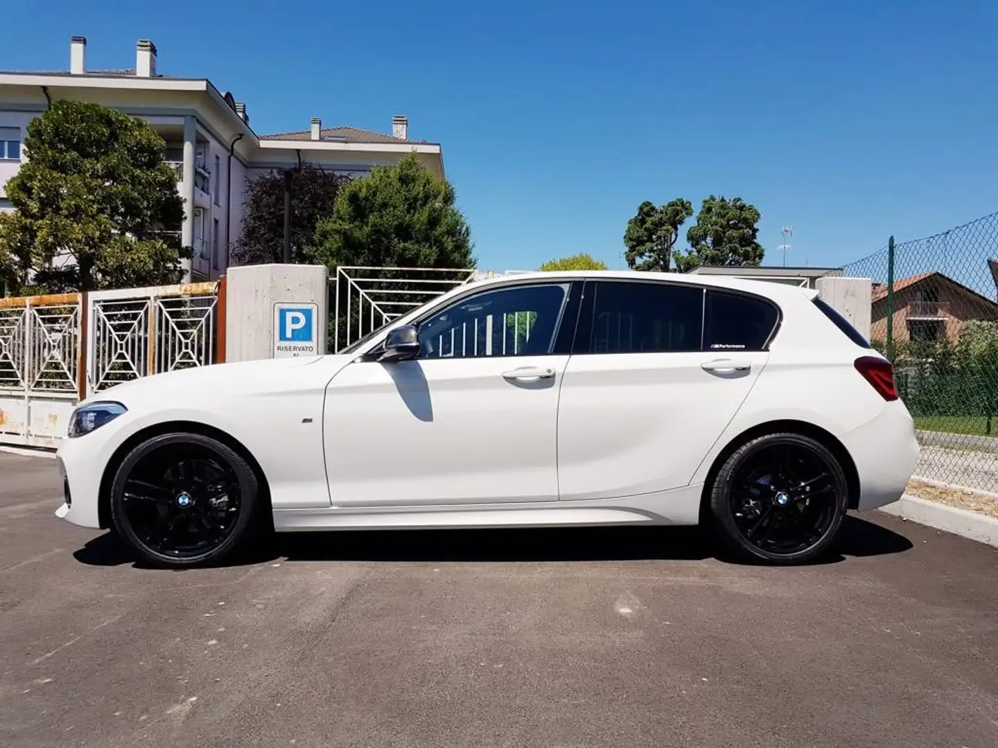BMW 125 125i Msport 5p auto - 1
