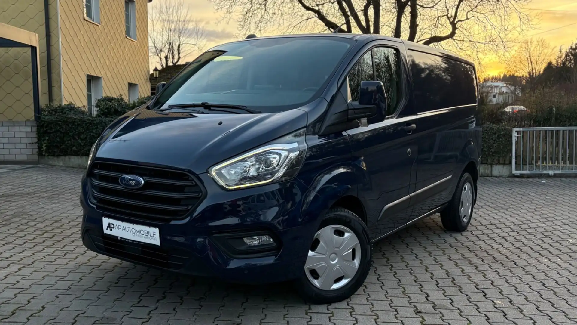 Ford Transit Custom 125kW 340 L1 Automatik/AHK/RFK/1H Blau - 1