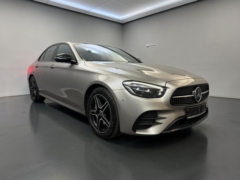 Mercedes-Benz E 450 4M AMG LINE*PANO*AIRM*KEYL*SOFTCL*MEGAVOLL — photo 3