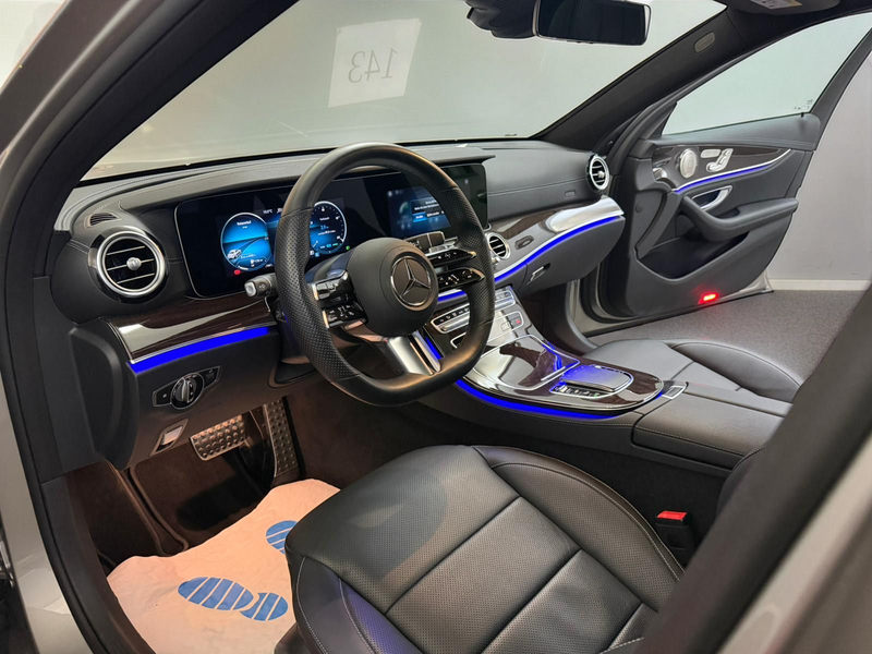 Mercedes-Benz E 450 4M AMG LINE*PANO*AIRM*KEYL*SOFTCL*MEGAVOLL — photo 9