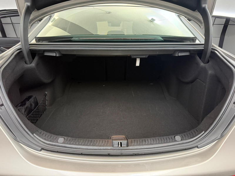Mercedes-Benz E 450 4M AMG LINE*PANO*AIRM*KEYL*SOFTCL*MEGAVOLL — photo 15