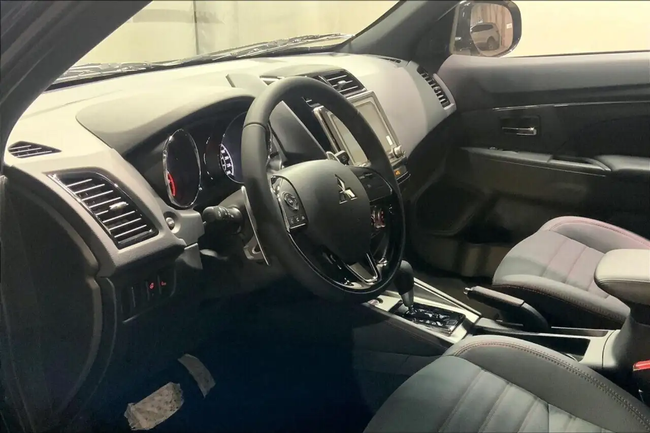Mitsubishi RVR снимка Mitsubishi RVR