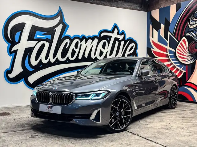 BMW 530 e*PHEV*HUD*SCHUIFDAK*360°CAM*LUXURY*