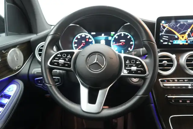 Mercedes-Benz 220 view 15