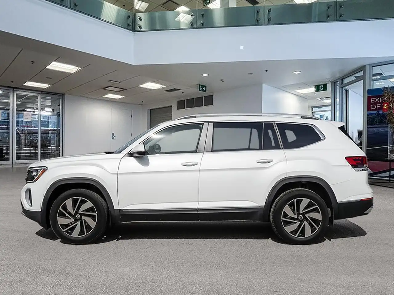 Volkswagen Atlas снимка Volkswagen Atlas