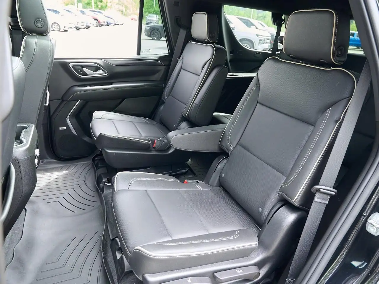 GMC Yukon photo GMC Yukon