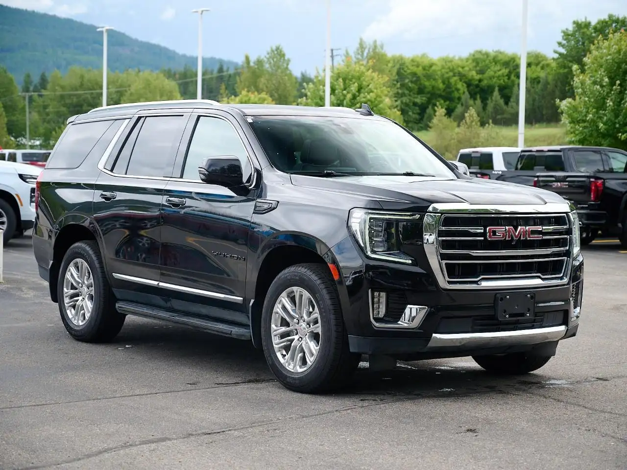 GMC Yukon photo GMC Yukon