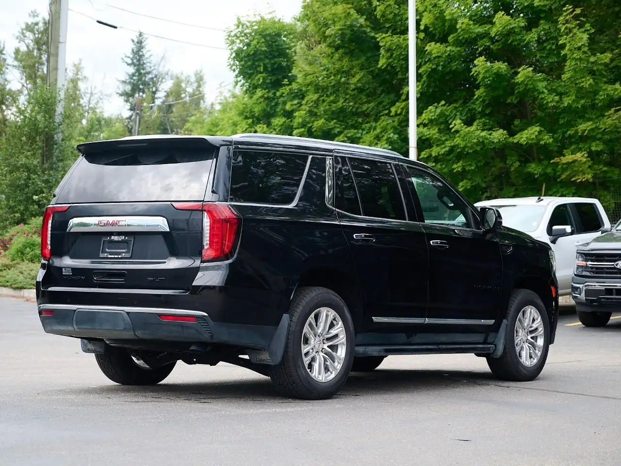 GMC Yukon photo GMC Yukon