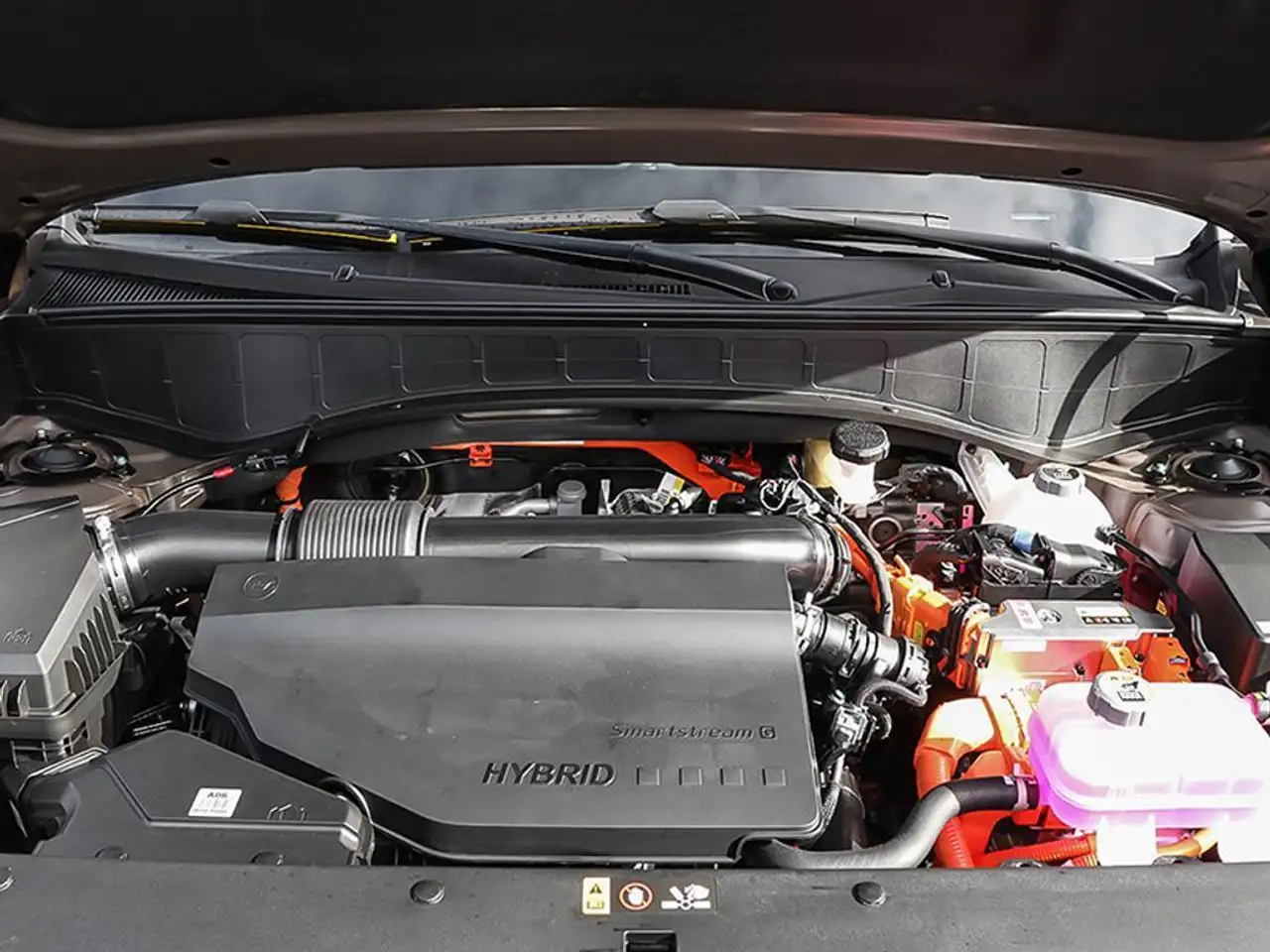 Hyundai PALISADE Hybrid снимка Hyundai PALISADE Hybrid
