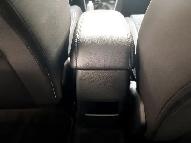 Ford Fiesta view 14