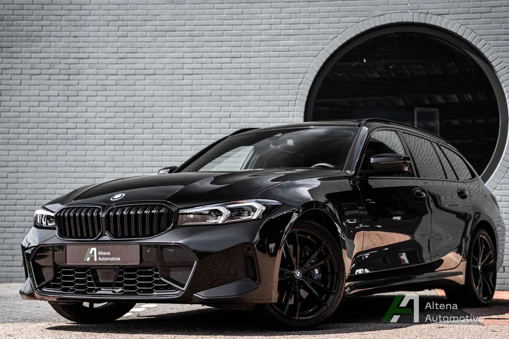BMW 330 3-serie Touring 330e M-sport, adaptieve cruise, ca Noir - 1