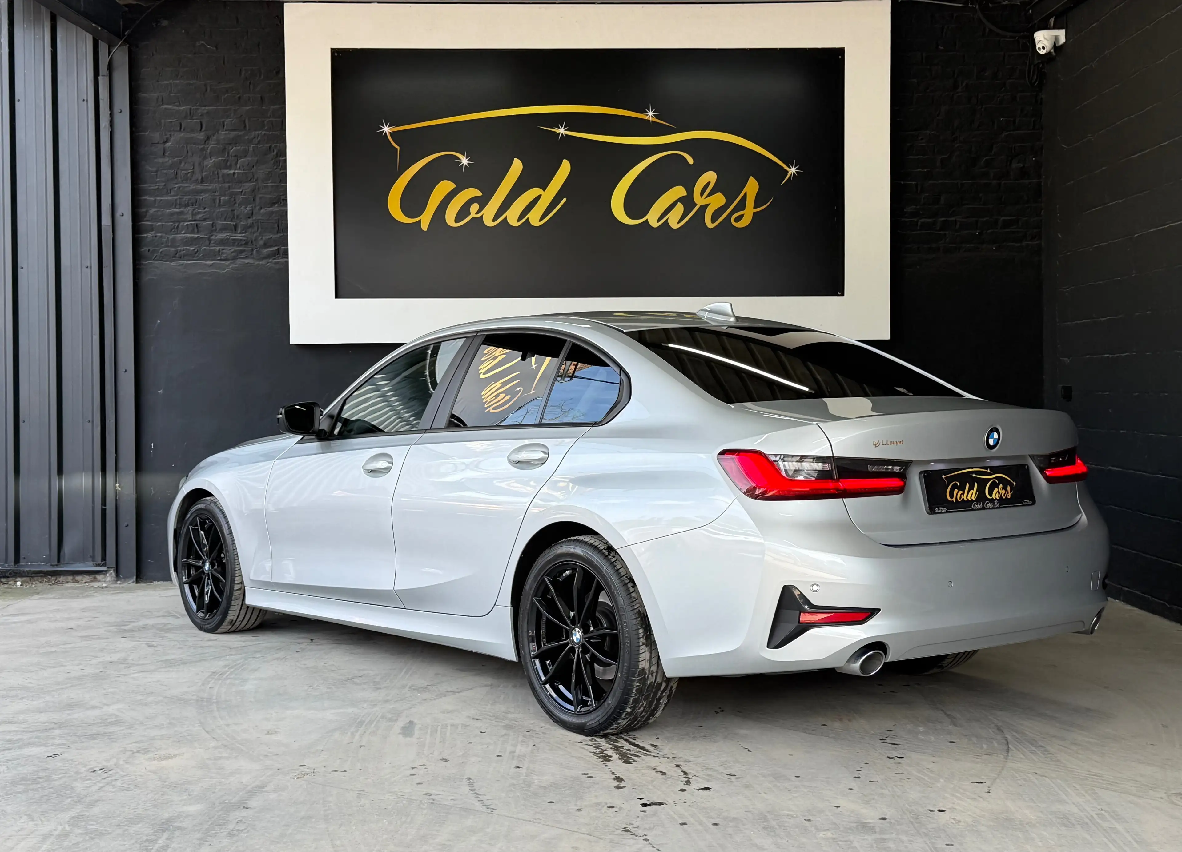 BMW 316 316 dA AdBlue *PACK SPORT*JANTES M*ENTRETIEN FULLBMW* — photo 4