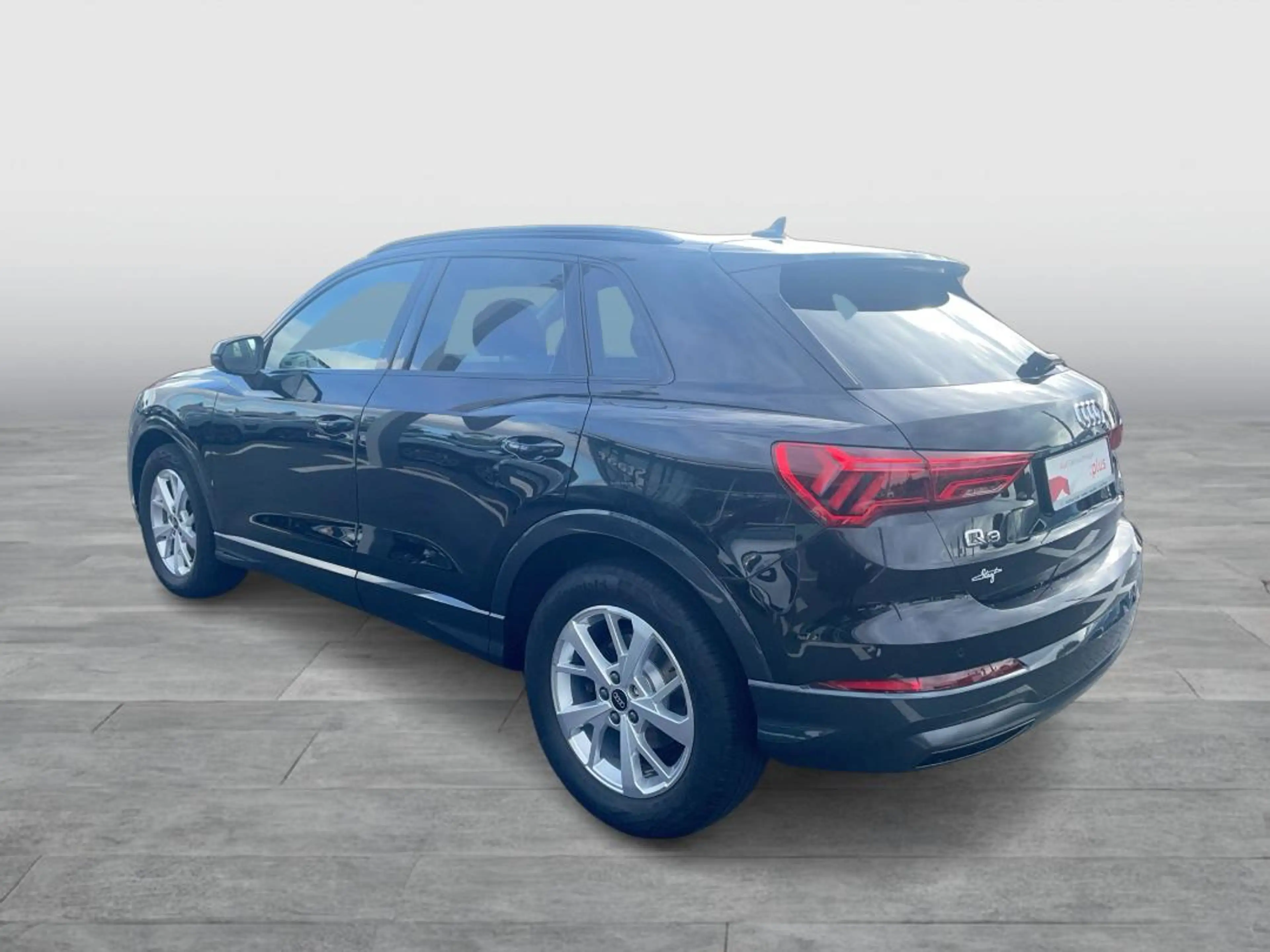 Audi Q3 advanced 35|AMBIENTE+|AHK|SMART — photo 3