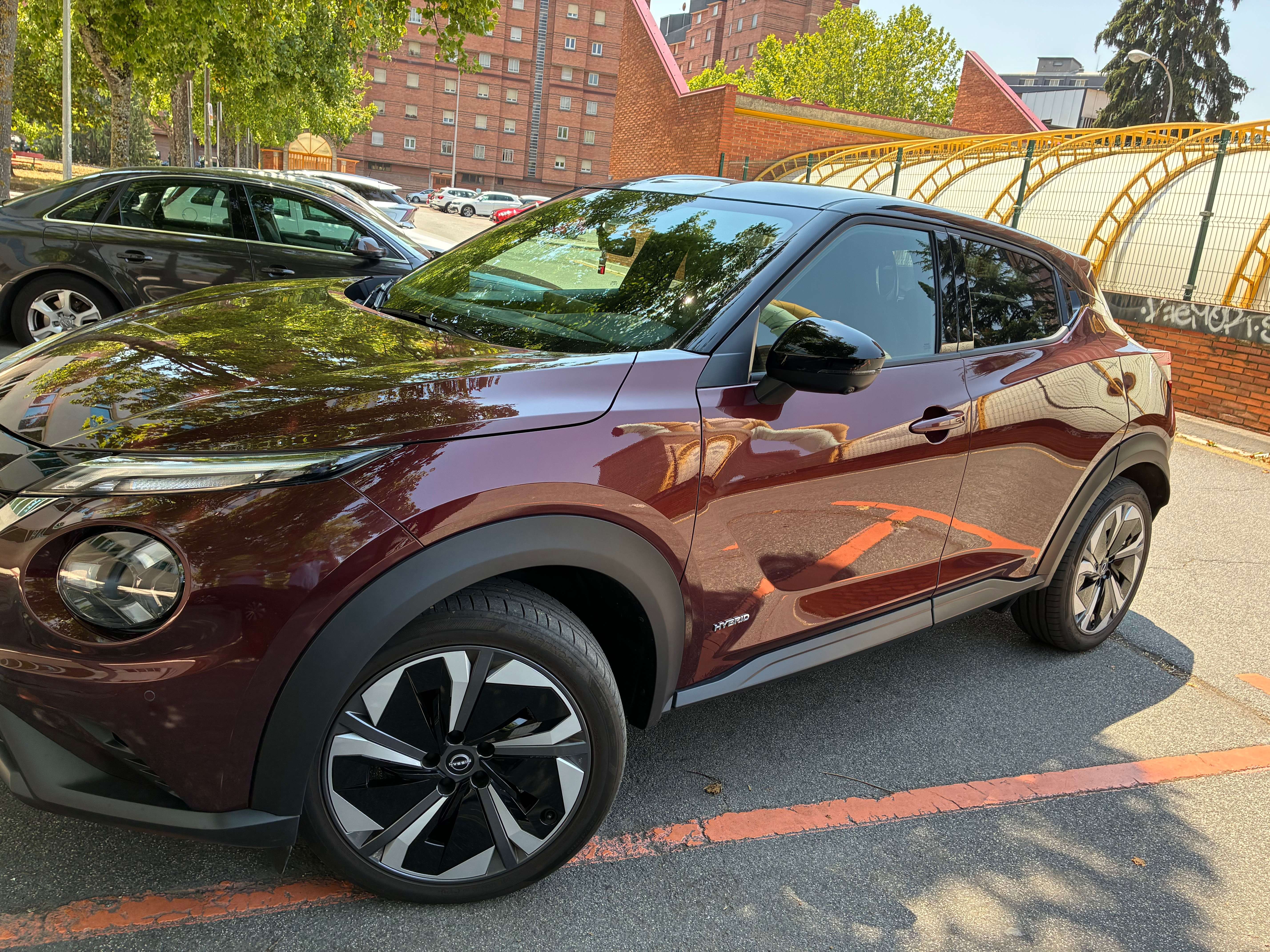 Nissan Juke Juke 1.6 Hybrid Tekna Auto Tekna - foto 1
