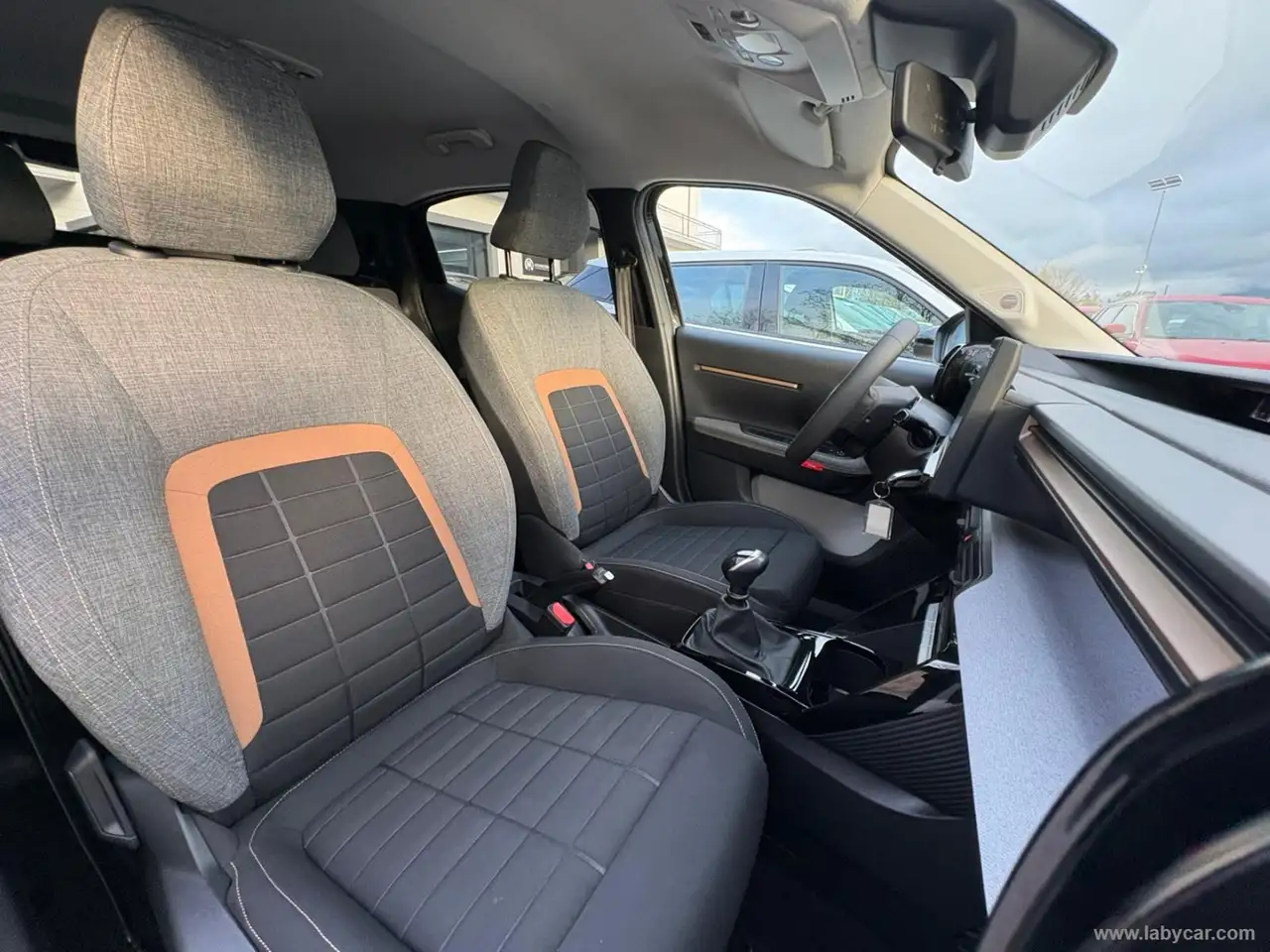 Citroen C3 Aircross PureTech Turbo 100 Plus 12