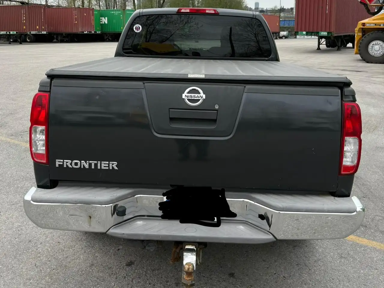 Nissan Frontier снимка Nissan Frontier