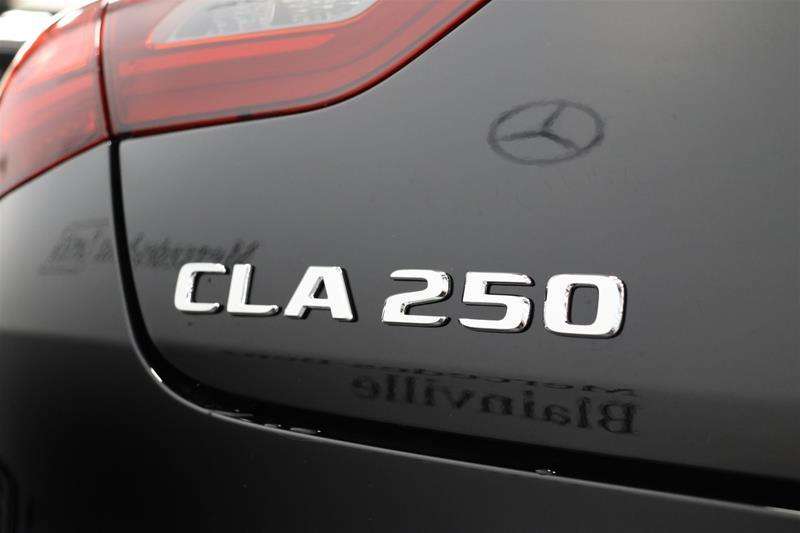 2026 Mercedes-Benz CLA 4MATIC Coupe — снимка 1